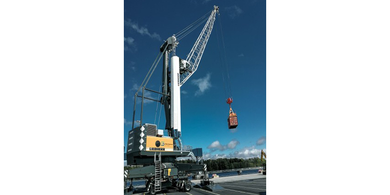 First Liebherr Mobile Harbour Crane with fossil-free diesel