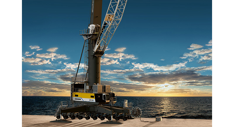 Liebherr presents new mobile harbour crane